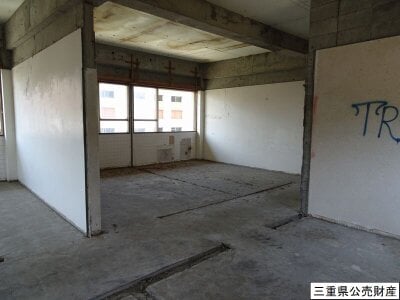 (値下げ) 三重県桑名市 七和駅9分 戸建て 640万円の官公庁公売物件 #14