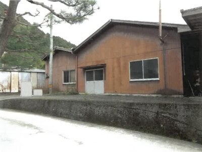徳島県美馬郡つるぎ町 阿波半田駅 戸建て 90万円の競売物件 #2