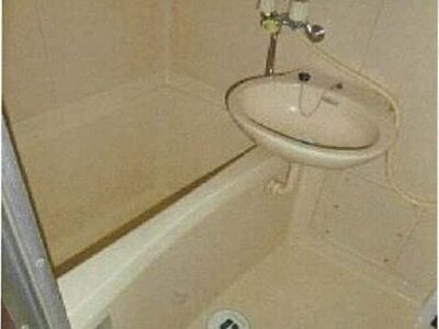 愛媛県松山市 木屋町駅10分 戸建て 2,972万円の競売物件情報 #11