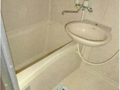 愛媛県松山市 木屋町駅10分 戸建て 2,972万円の競売物件情報 #22