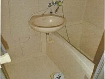 愛媛県松山市 木屋町駅10分 戸建て 2,972万円の競売物件情報 #32