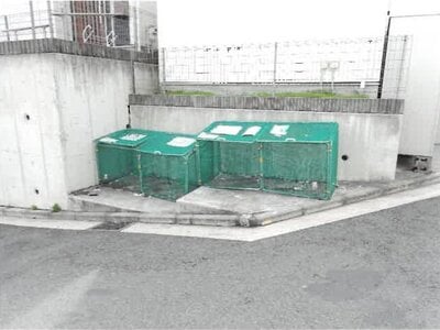 神奈川県横浜市港南区 上永谷駅25分 戸建て 2,186万円の競売物件情報 #6